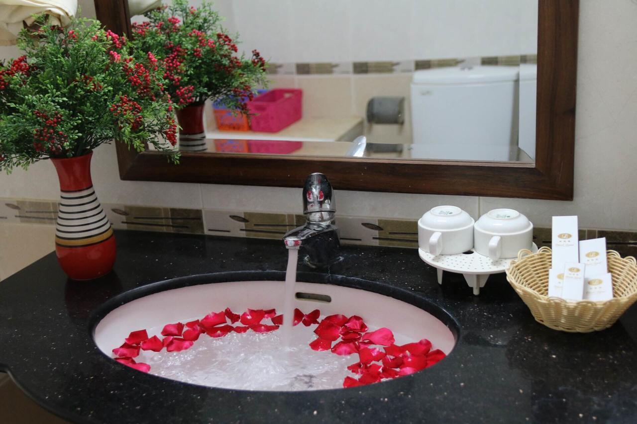 Hanoi Capital Hotel Extérieur photo