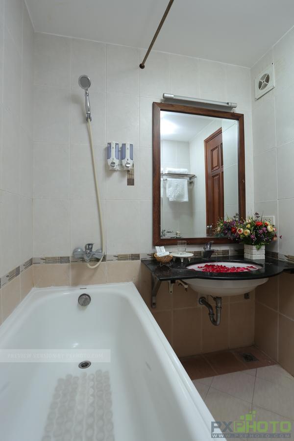 Hanoi Capital Hotel Extérieur photo